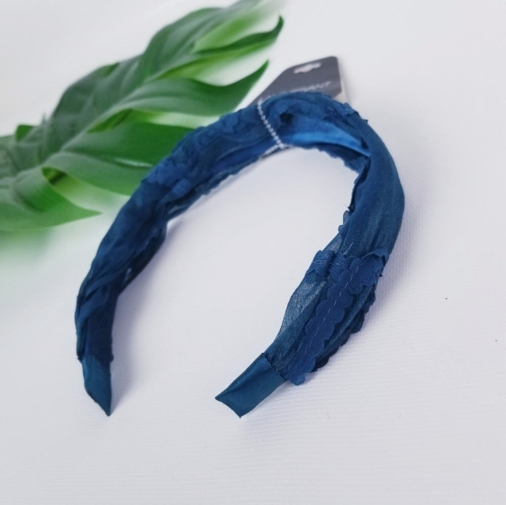 Lane Bryant Lace Headband - Picture 3 of 3